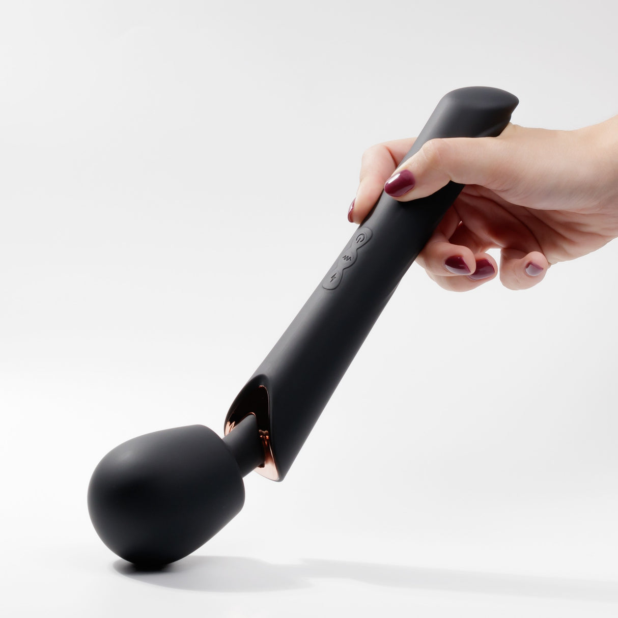 Massaggiatore wand Holly nero in silicone di Crushious